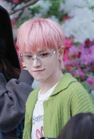 𝜗𝜚 — 𝐅ae. 🐚‧₊˚✦ (@faeylicious)