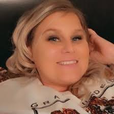 Ashley Laduke's Instagram, Twitter & Facebook