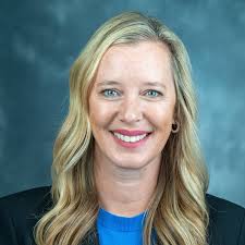 Amy Rasmussen's Instagram, Twitter & Facebook