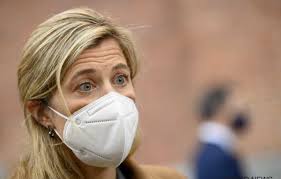 Adres er is een gedetailleerd rapport over het werk van het bedrijf verlinden annelies, medewerkers, financiële. Minister Verlinden Begrijpt Mensen Niet Het Moet Nu Eens Gedaan Zijn Redactie24