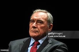 695 Senate Pietro Grasso Photos & High Res Pictures