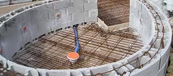 Construction Piscine Traditionnelle Var Et Materiaux Piscine Monobloc Sur Mesure Bonifay Fr