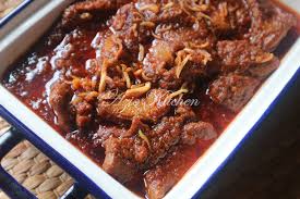 Tanpa keluarga dan sanak saudara. Rendang Malaysia Lauk Istimewa Di Hari Raya Azie Kitchen
