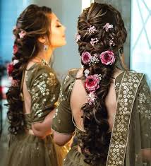 Here are 20 best indian hairstyles you can try right now! Indian Bridal Hairstyles For Sangeet K4 Fashion