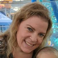 Genevieve Huffman's Instagram, Twitter & Facebook