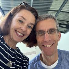 What ear cleaner for sphynx do people recommend please?