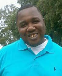 He's got a gun! Gun': Video shows fatal confrontation between Alton  Sterling, Baton Rouge police officer