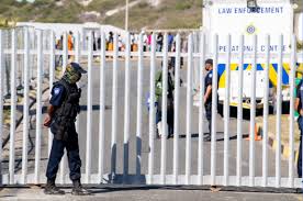 African horse sickness outbreak hits western cape's cederberg area. Sahrc Threatens Legal Action Against City Of Cape Town Over Attack On Commissioner Chris Nissen News24