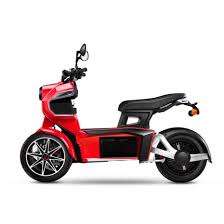 3 wheel electric scooter can give freedom to handicapped or elderly individuals that are battling day to day activities. Scooter 3 Roues Doohan Itank 50 Go2roues