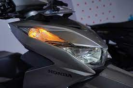All new honda beat esp hadir dalam 3 varian/tipe yakni cbs, iss dan deluxe sebagai yang termahalnya. Jangan Disepelekan Ini Penyebab Lampu Sein Mati Saat Musim Hujan Gridoto Com