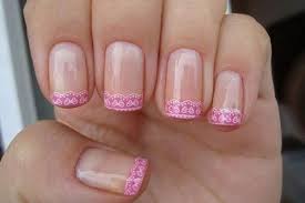 Muitas mulheres desejam ter unhas decoradas lindas, mas acreditam que só é possível fazer decorações com esmalte escuro. Unhas Decoradas Francesinhas Site De Beleza E Moda