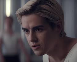 Who's in the cast of Tiny Pretty Things