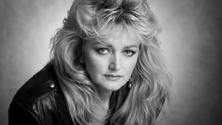 Morre aos 75 anos Bonnie Tyler, a voz inconfundível de ‘Total Eclipse of the Heart’