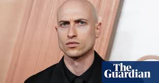 Daniel Blumberg (former vocalist and guitarist of the band Yuck) wins the  Oscar for Best Score for The Brutalist : r/indieheads