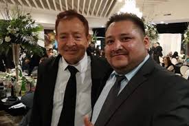 Por medio de un mensaje en redes sociales, se confirmó que la muerte del artista ocurrió en punto de las. Horas Despues De La Partida De Sammy Empresario Peter Lozano Fallece Por Covid 19 24 Horas