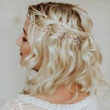 Check spelling or type a new query. Kisa Gelin Saci Modelleri 2019 Un En Trend Sac Modelleri Dugun Buketi