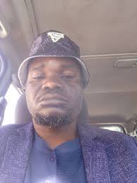 What are the steps to write a well articulated seminar paper in Mass  communication?