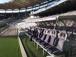 Stadium de toulouse is located in central toulouse on an island in the river garonne. Entdeckung Des Stadiums Von Toulouse Toulouse Firmenbesichtigung