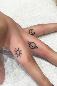Aztec sun tattoos can range from small, simple tribal patterns to huge circles filled with an incredible amount of detail. Clear Small Sun Tattoo Small Sun Tattoos Small Tattoos Momcanvas
