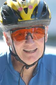 Tom Clune's Instagram, Twitter & Facebook