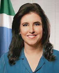 Pela comissão de constituição e justiça (ccj) do senado passam projetos e propostas de emenda à constituição. Simone Tebet Wikipedia A Enciclopedia Livre