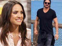 Edgar ricardo arjona morales (born 19 january 1964), known as ricardo arjona (spanish pronunciation: Hija De Ricardo Arjona Adria Arjona Forma Parte Del Elenco De Titanes Del Pacifico La Insurreccion Diario El Heraldo