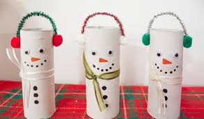 Voir plus d'idées sur le thème papier toilette, bricolage rouleau papier toilette i found a wonderful round up of 25 different crafts you can do with the humble toilet paper roll. Que Peut On Faire Avec Un Rouleau Papier Toilette