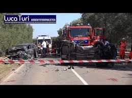 Il giovane è stato quindi trasportato al policlinico di bari ma è deceduto poco dopo. Incidente Stradale Tra Sannicandro E Acquaviva Deceduto 20enne Youtube