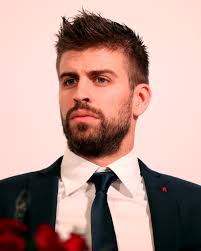Df (cb, right) ▪ footed: Gerard Pique Wikipedia