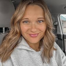 Erin Stuber (@erin.narloch.5) • Facebook, Connect with friends