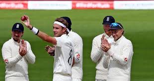 Use play icon at top of the page to watch live coverage; Stuart Broad Looking For Next Step To Further Improve As A Cricketer