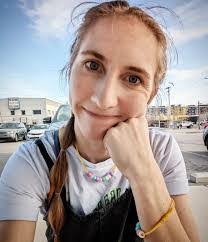 Nicole Archer's Instagram, Twitter & Facebook