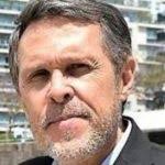 Cincuenta años no es nada… febril la mirada