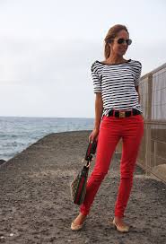 Black And White Striped Shirt With Red Pants Fabfitfun Style Sophisticated Chic Red Pants Outfit Fashion Stripe Outfits