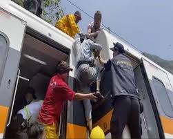 Taipei, taiwan — a passenger train derailed in eastern taiwan on friday morning, killing at least four people, with many more feared dead, the authorities said. Zef1ti3mtj Iim