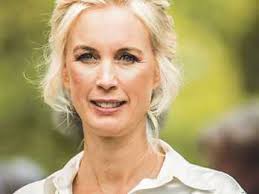 Check spelling or type a new query. Jenny Stromstedt Om Kritiken Efter Skilsmassan