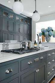 Watch netflix movies & tv shows online or stream right to your smart tv, game console, pc, mac, mobile, tablet and more. White Kitchen Cabinets Grey Backsplash Design Ideas