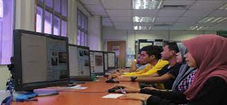 Fakulti pengurusan dan teknologi maklumat di universiti sultan azlan shah (usas). Diploma Teknologi Maklumat Unisza Sang Hook