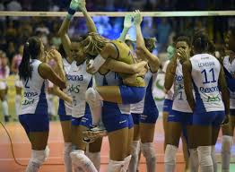 Saudades em ver um jogo de volei ao vivo, né filhos?! Bernardinho Olho Vivo E Base Mantida As Razoes Para 12Âª Final Seguida Do Rio Jogadores De Volei Voleibol Feminino Volei Feminino