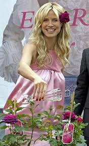 Heidi klum hochzeitskleid vera wang. Prominente Heidi Klum Und Seal Haben Geheiratet Der Spiegel