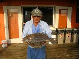 Outer Banks Fishing Pier Fishheads Bar Grill Outer Banks Boating Center Nags Head Nc Offshore Bank Pier Fishing Banking