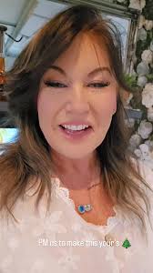 Only $390 & this one of a kind Natural Gemstone Pendant can be yours. PM us  ♥️💎