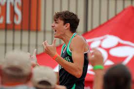 Seven months after breaking the world record in the pole vault indoors, mondo duplantis achieved the best clearance in history at an outdoor competition on. Dyestat Com News Coaches Weigh In On Pole Vault Prodigy Mondo Duplantis