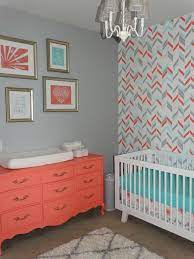 Pour une chambre bébé moderne et de qualité, aménagez la chambre de votre tout petit avec les meubles pour bébé de la collection scandi ! 1001 Idees Deco Et Interieur Couleur Corail Plongez Dans Nos 42 Idees