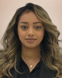 Meet your 2025 Student Pinnacle Award recipients! 🎉🎓 #FDUGrad Natalie  Van, from the Florham Campus, will earn her Bachelor of Arts degree in  criminology. Jayla Grady, from the Metropolitan Campus, will earn