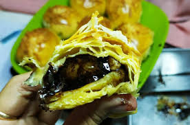 Pecinta kuliner pasti tak asing lagi dengan kudapan bernama molen dan bolen. Cara Membuat Bolen Pisang Coklat Berlapis 100 Berhasil Dapur Eldya