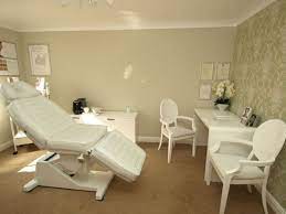 5 Beautiful Aesthetic Room Decorations For Your Convenience Freshouz Com Treatment Room Treatment Rooms Spa Treatment Room