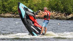 2017 Sea-doo Spark Trixx Review - Personal Watercraft Personal Watercraft Seadoo Water Crafts