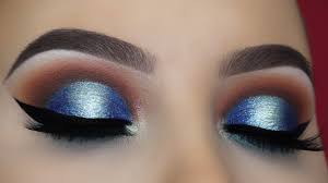 brown and blue halo eye makeup tutorial