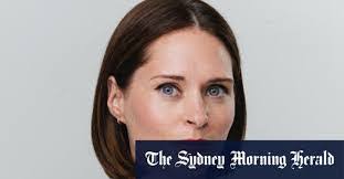 Adele Voigt's Instagram, Twitter & Facebook